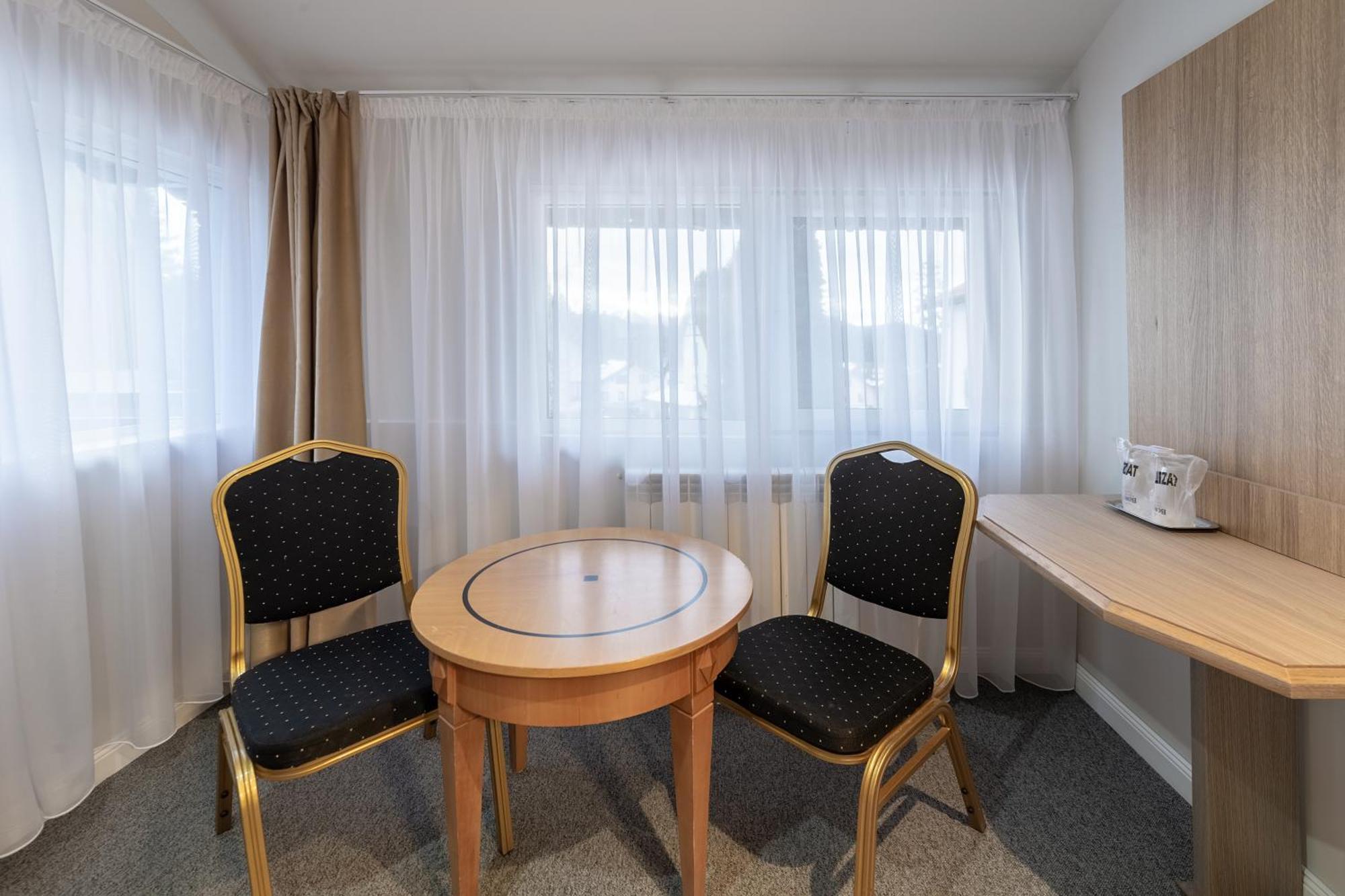 Eden 3&Eden 4 Hotell Predeal Exteriör bild