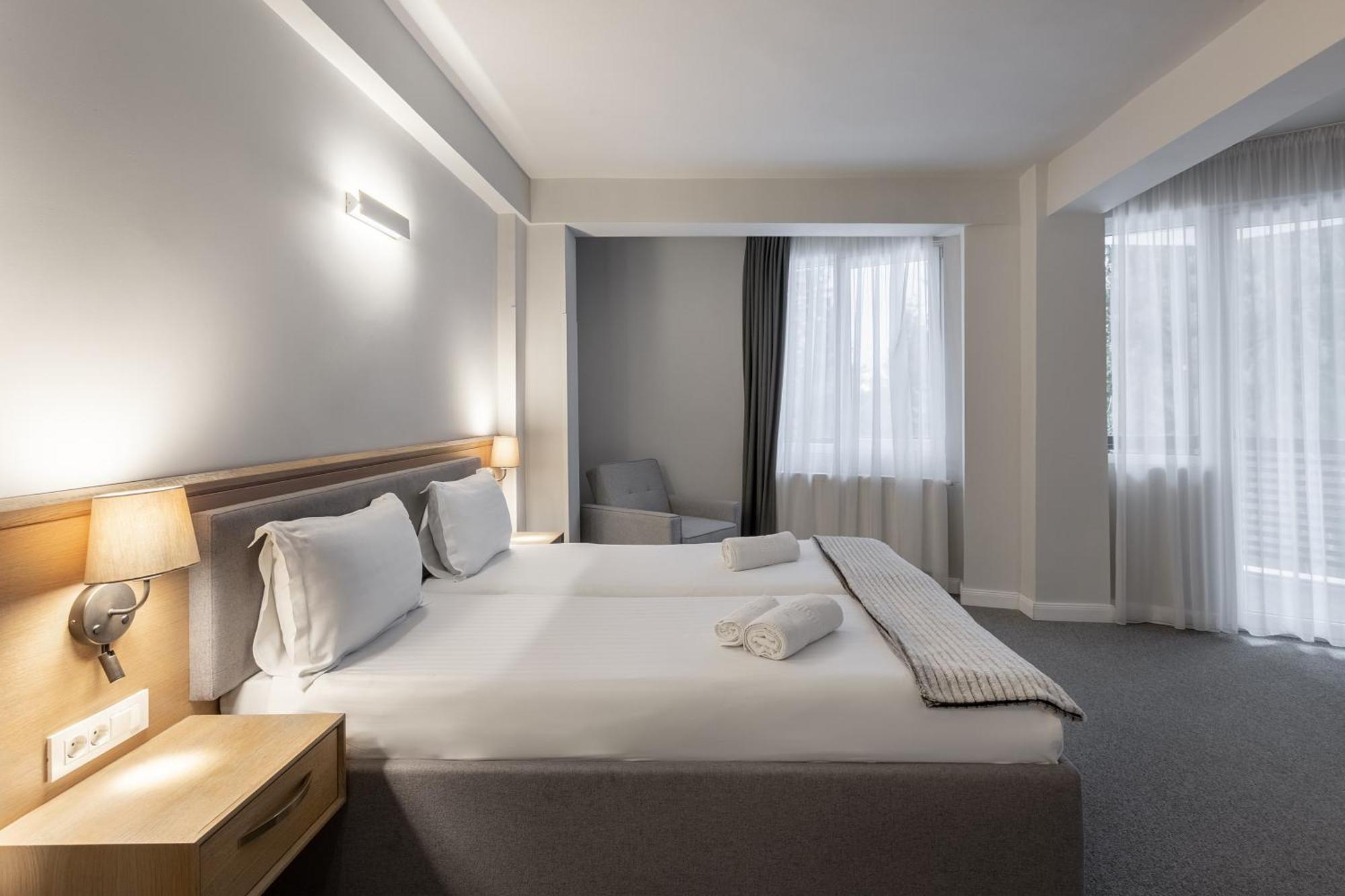 Eden 3&Eden 4 Hotell Predeal Exteriör bild