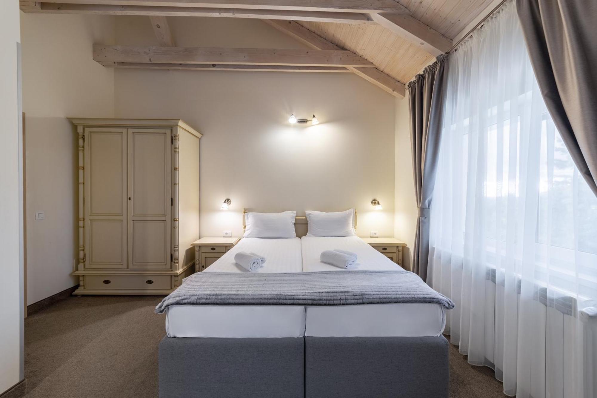 Eden 3&Eden 4 Hotell Predeal Exteriör bild