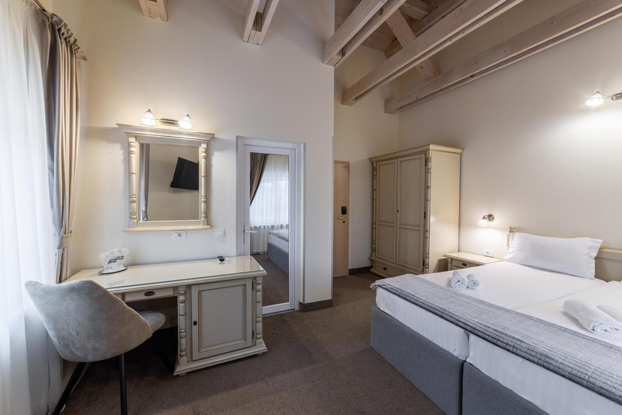 Eden 3&Eden 4 Hotell Predeal Exteriör bild