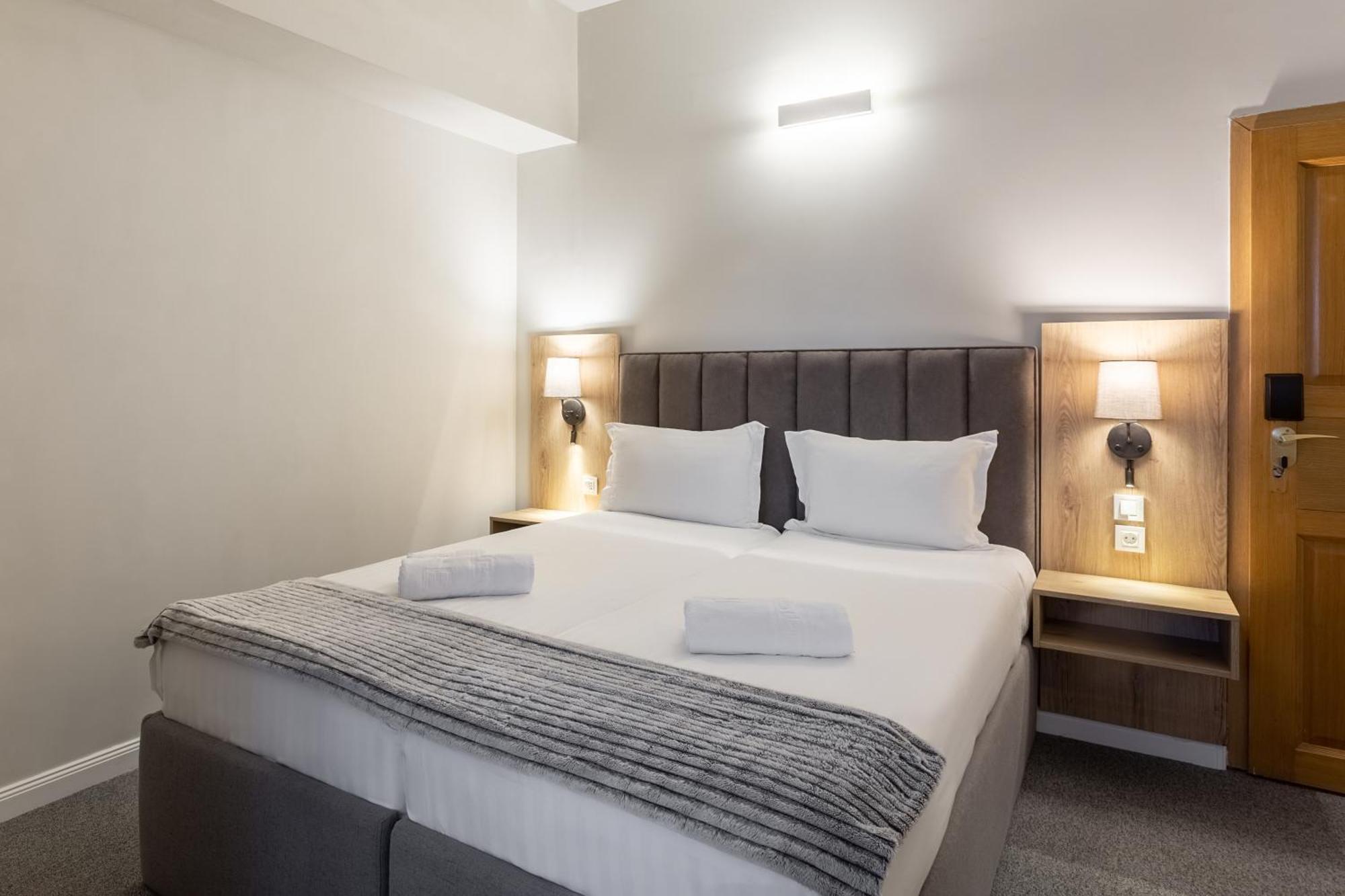 Eden 3&Eden 4 Hotell Predeal Exteriör bild